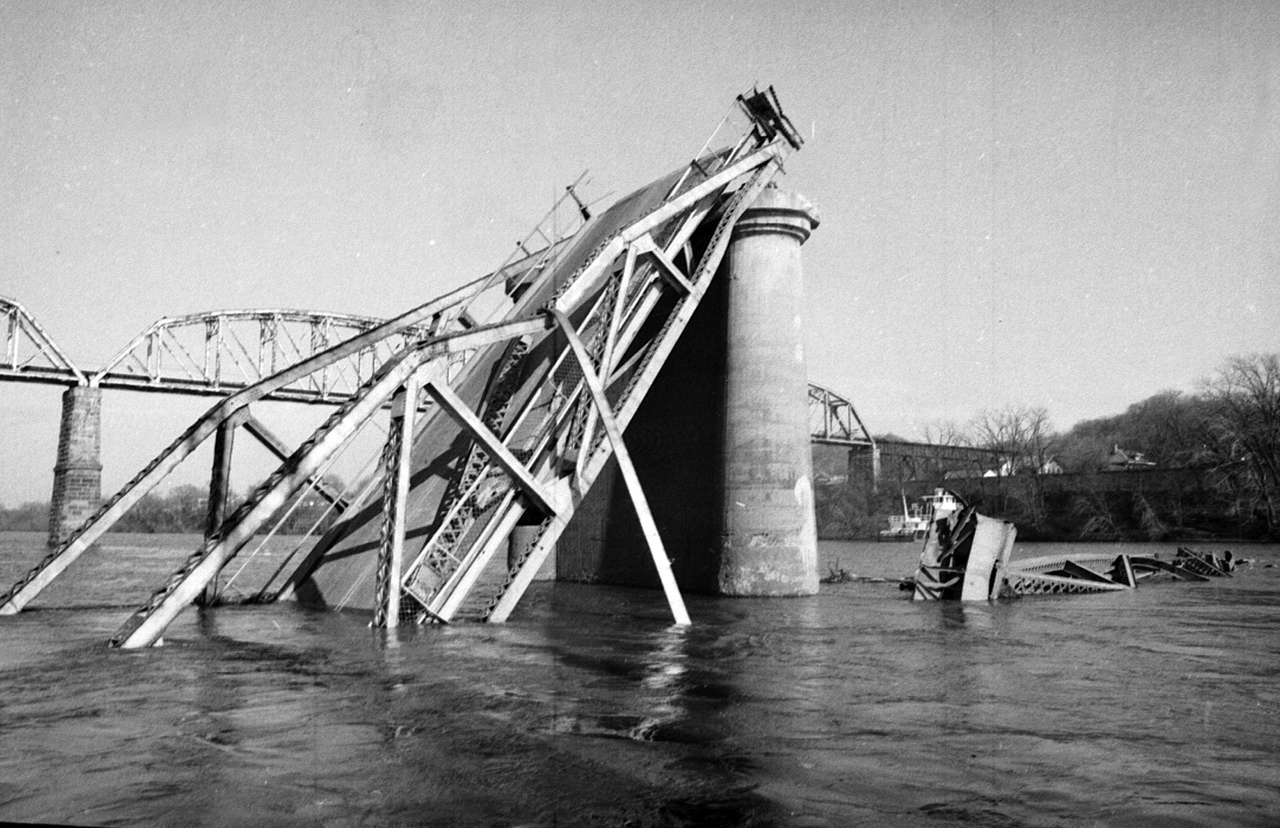 Разрушения мостов: самые известные в мире трагедии