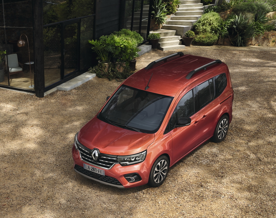 Renault начала принимать заказы на Kangoo нового поколения